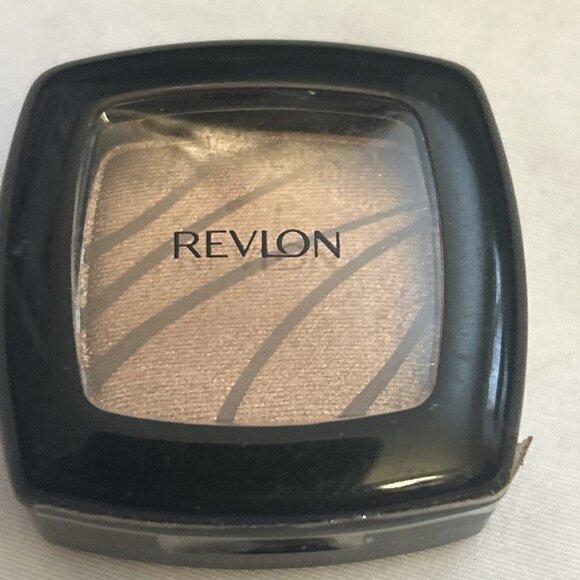 Revlon Eye Shadow In Chocolush Limited Edition .06oz New Sealed W - Picture 5 of 9